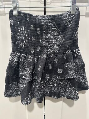 Black Bandana Print Smocked Tube Top